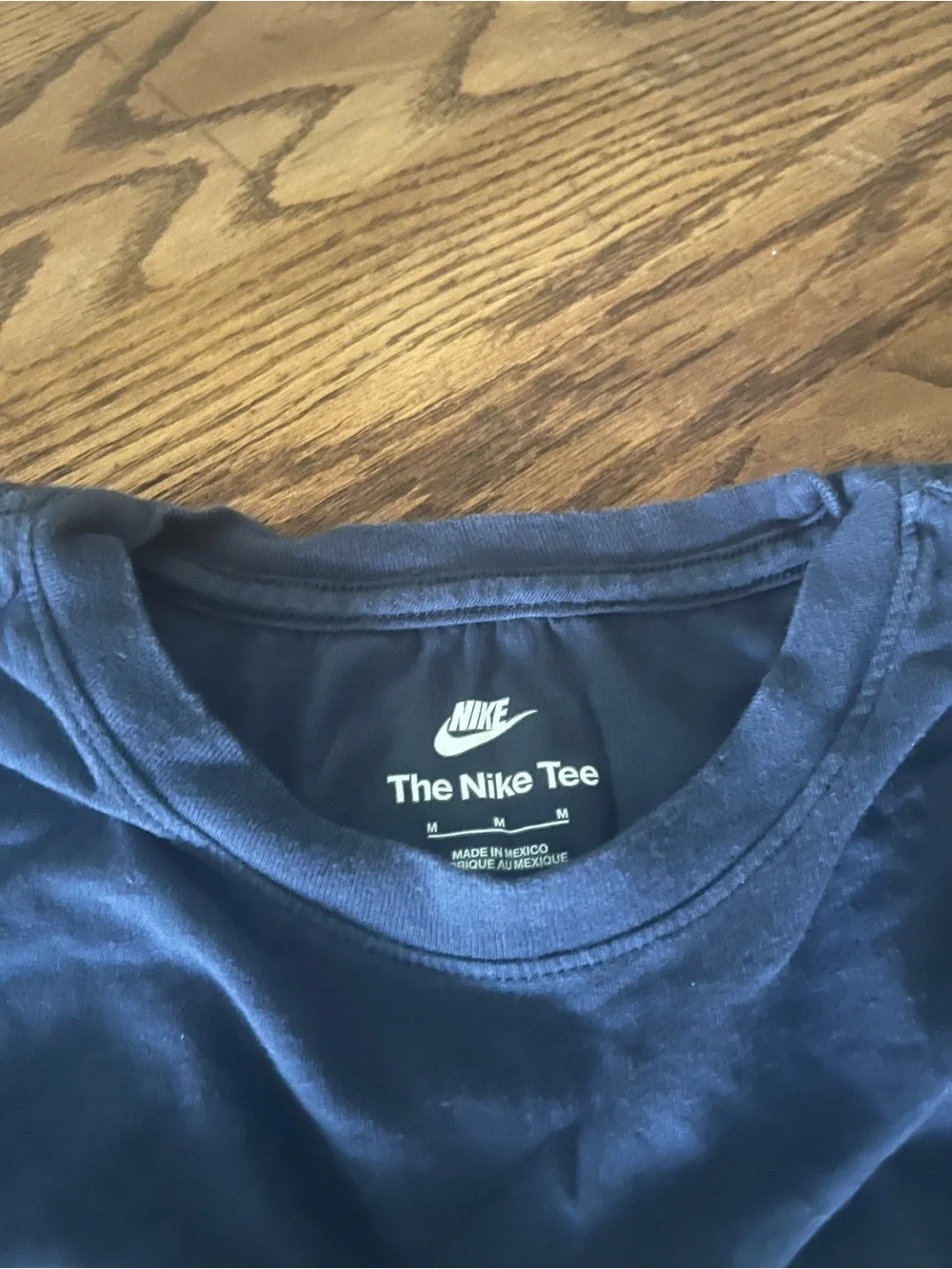 Nike classic tee